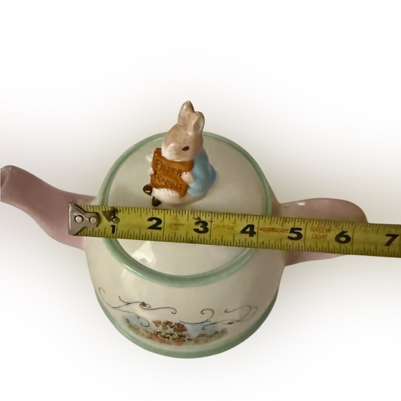 Vintage Peter Rabbit Ceramic Teapot with Pink Handle – Beatrix Potter - Picture 15 of 16